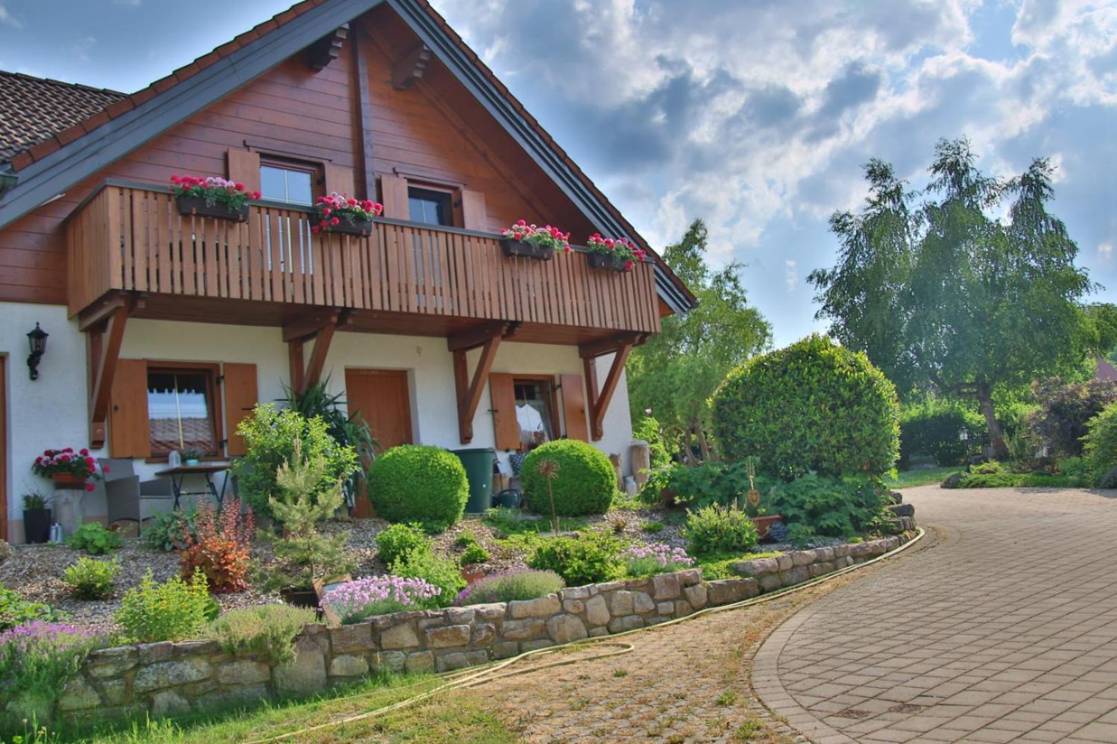 Heumanns Blockhaeuser Am Wald Hotel Pottenstein Bagian luar foto